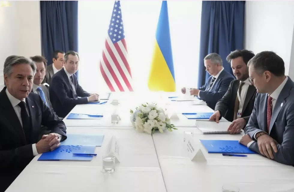 Comenzó la segunda jornada de conversaciones en la Conferencia de Ministros de Asuntos Exteriores del G7 en Capri, donde se abordará el conflicto en Oriente Medio en un intento de esbozar una estrategia para evitar una escalada. La ayuda a Ucrania también está sobre la mesa.