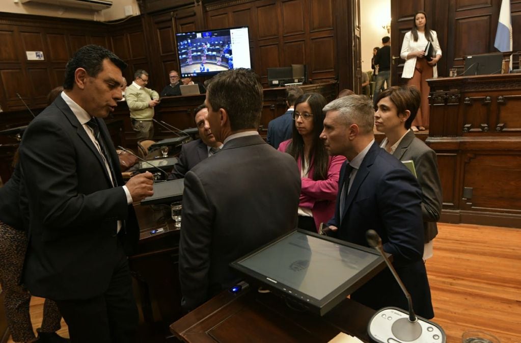 Debate del Presupuesto en la Cámara de Diputados. Orlando Pelichotti / Los Andes