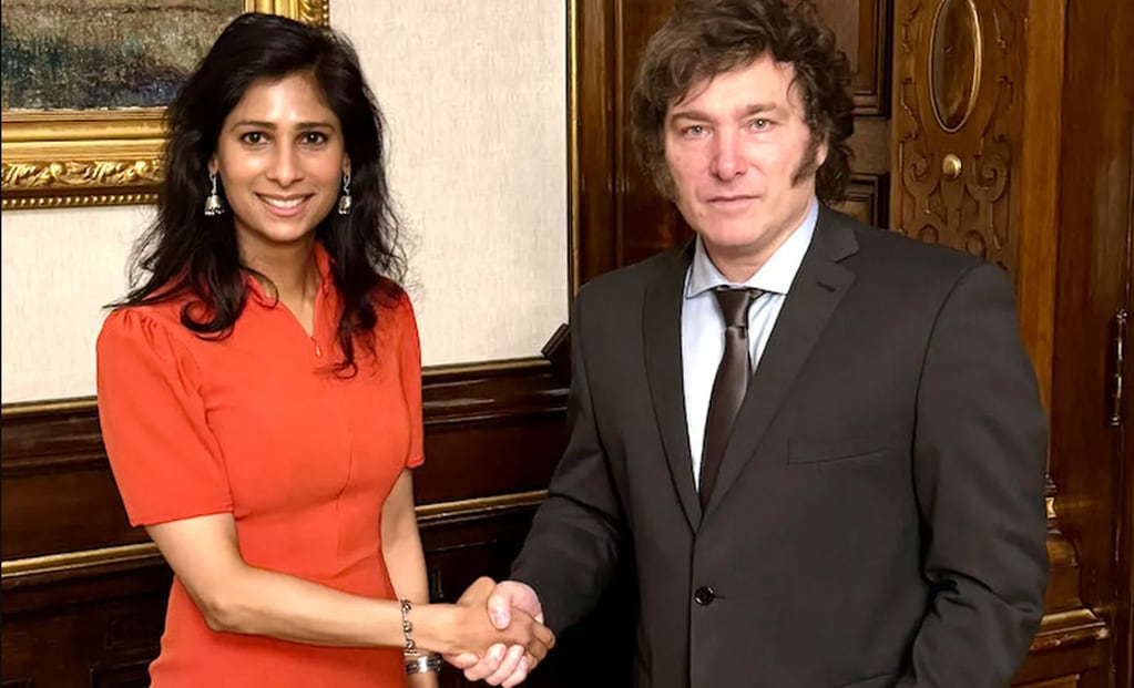 El presidente Javier Milei se reunió con la vicedirectora del FMI, Gita Gopinath.