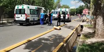 Sufrió graves heridas al colgarse de la camioneta para impedir que se la robaran en Guaymallén
