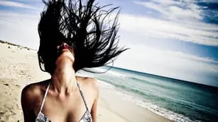 Es de uso específico para cabellos y busca evitar las consecuencias de la radiación solar. Los detalles. 