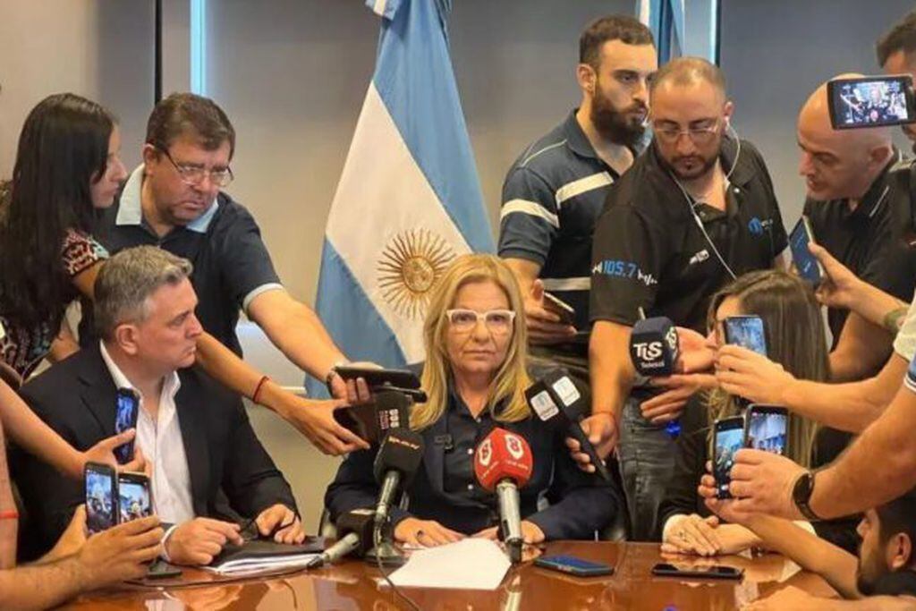 Marisa López, ministra de Hacienda deberá sacarle punta al lápiz para que los números cierren.