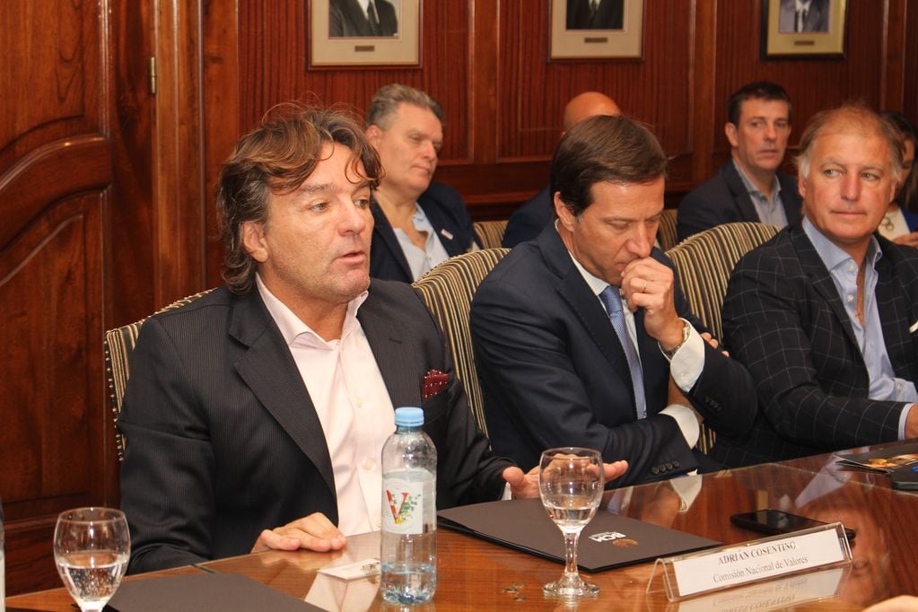 Adrián Cosentino, presidente de la CNV, fue parte de la cumbre en Mendoza. Imagen: Gentileza BCM