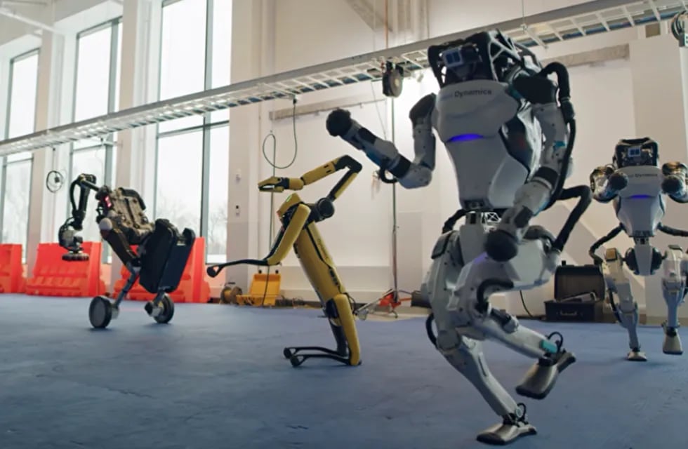 El baile de los robots de Boston Dynamics bailando causó sensación entre usuarios.