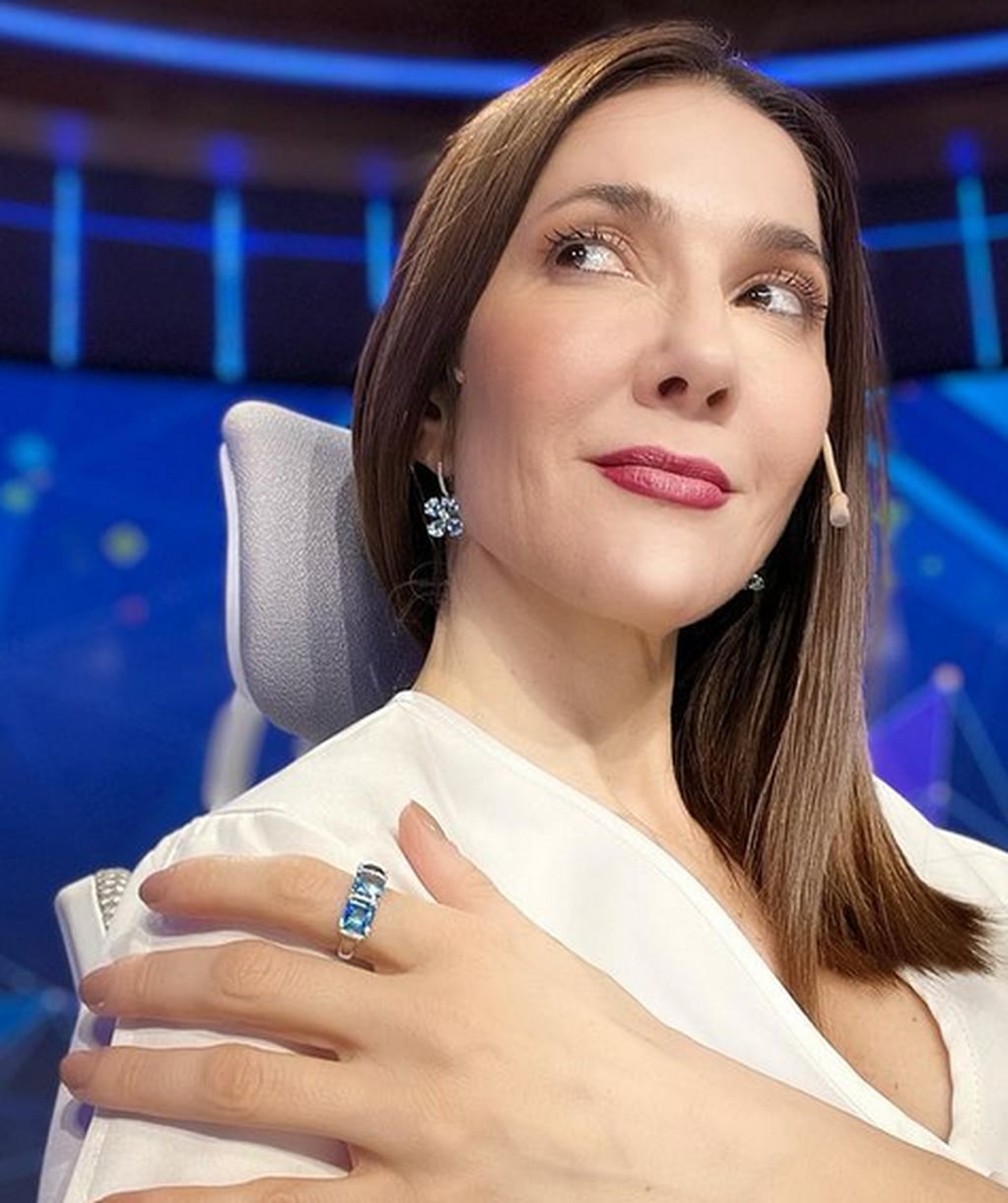 Cristina Pérez y sus joyas con topacio azul
