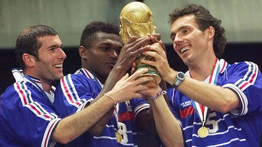Platini confesó que hubo un arreglo para que la final del Mundial 98 fuese Francia-Brasil