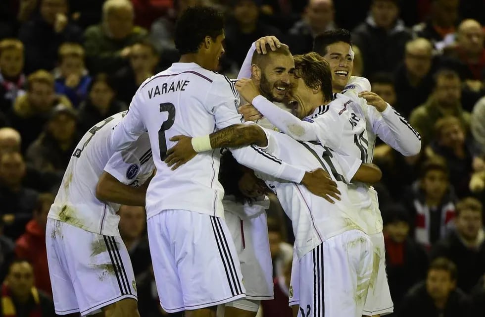 Real Madrid goleó al Liverpool y llega motivado al derby español