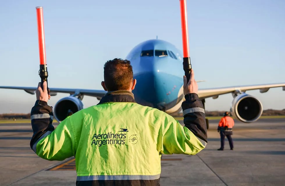 Desde los sindicatos APLA, APTA y la AAA cuestionaron las modificaciones que se estarían tratando de imponer en las condiciones laborales de Aerolíneas Argentinas. Foto: Gentileza.