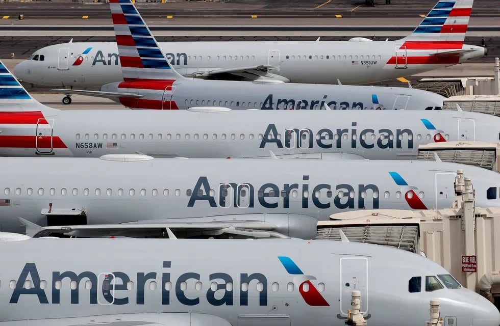 Autoridades critican que los vuelos se hayan retomado a plena capacidad y sin restricciones sanitarias en EEUU