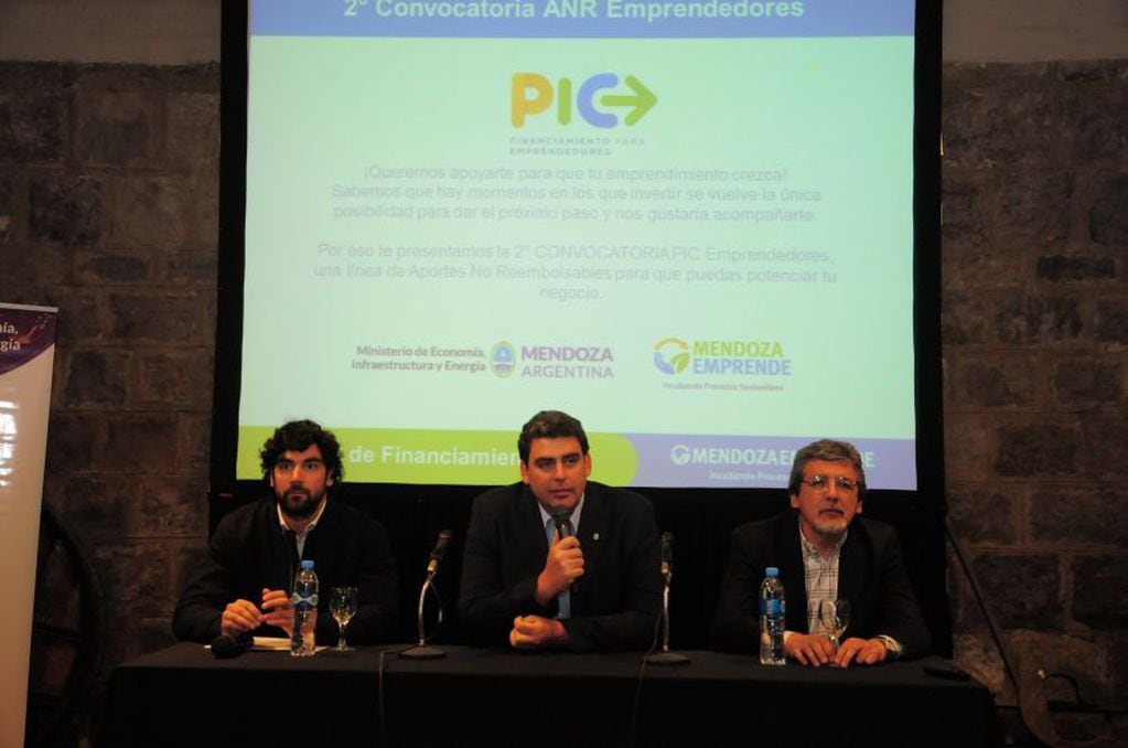
     El ministro de Economía, Infraestructura y Energía, Martín Kerchner, estuvo en la presentación de la nueva convocatoria - Foto: Gobierno de Mendoza
    