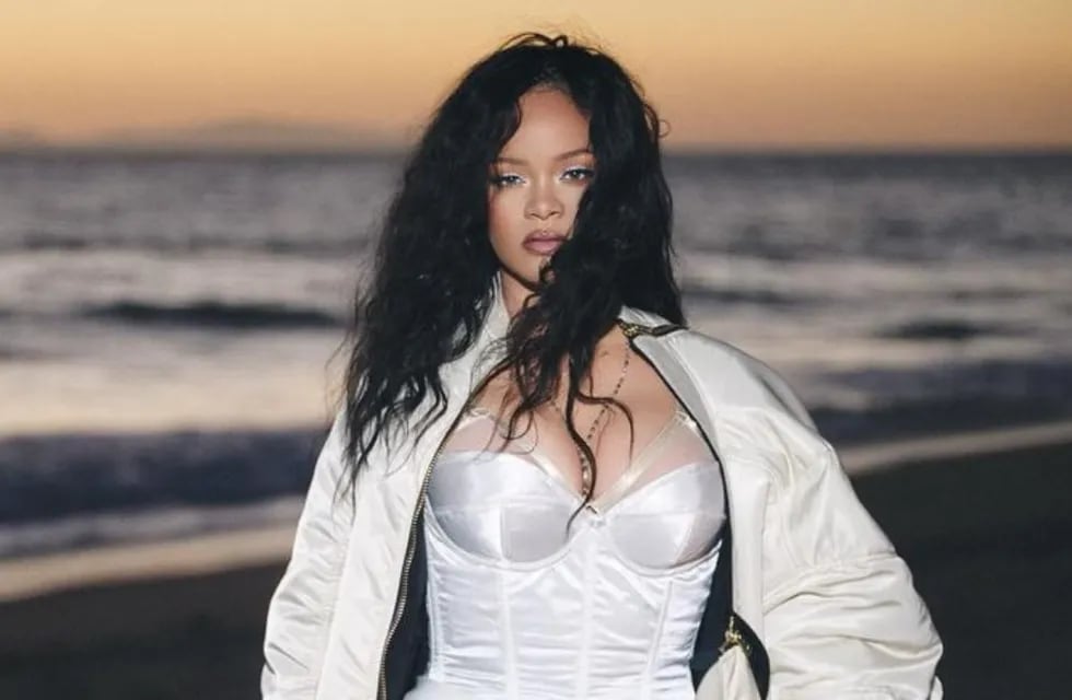 Rihanna palpita su próximo desfile / Instagram