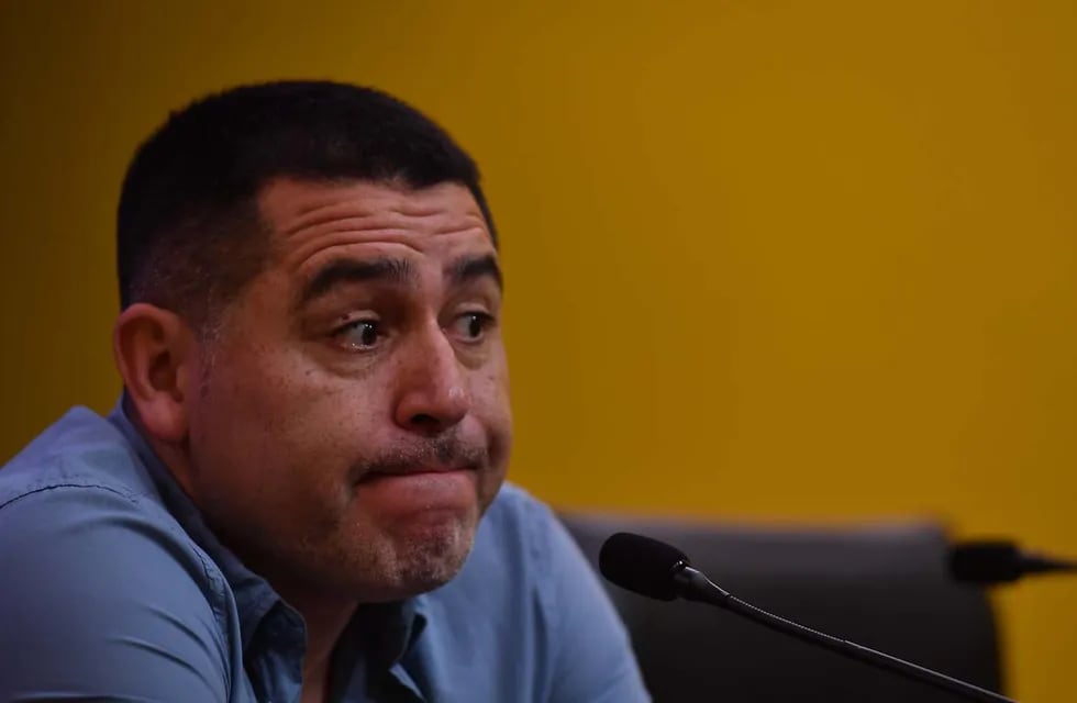 Juan Román Riquelme quiere ser presidente de Boca, pero la Justicia frenó las elecciones. El socio todavía no sabe qué pasará. / Télam