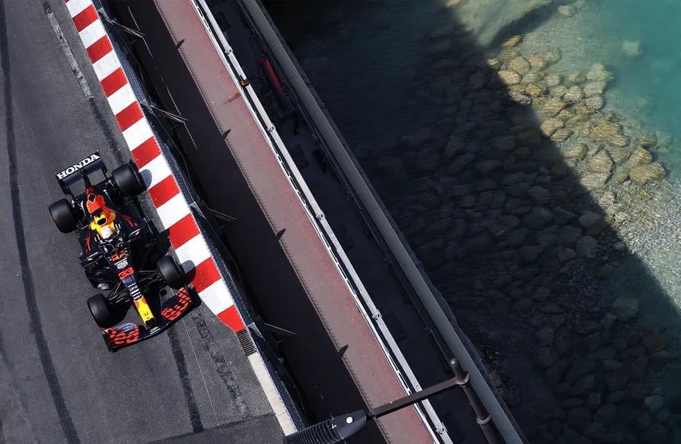 Max Verstappen ganó el Gran Premio de Mónaco de Fórmula 1 y es el nuevo líder del campeonato.