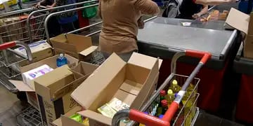 Tour de compras de chilenos por mercados de Mendoza