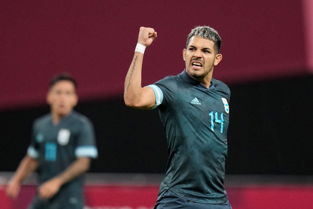 Facundo Medina anotó el gol del triunfo de Argentina sobre Egipto  - 