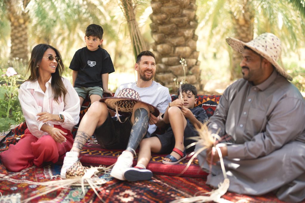 Lionel Messi visitó Arabia Saudita junto con su familia después de la derrota con el PSG. 