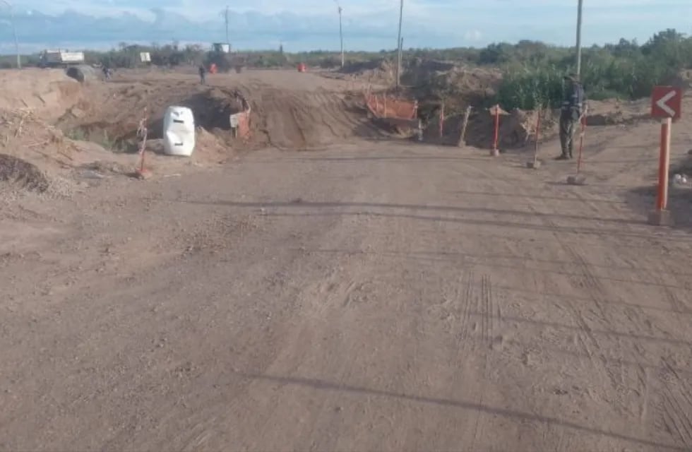 Habilitación del tránsito vehicular en el desvío de la Ruta Provincial 14 (Prensa Gobierno de Mendoza).