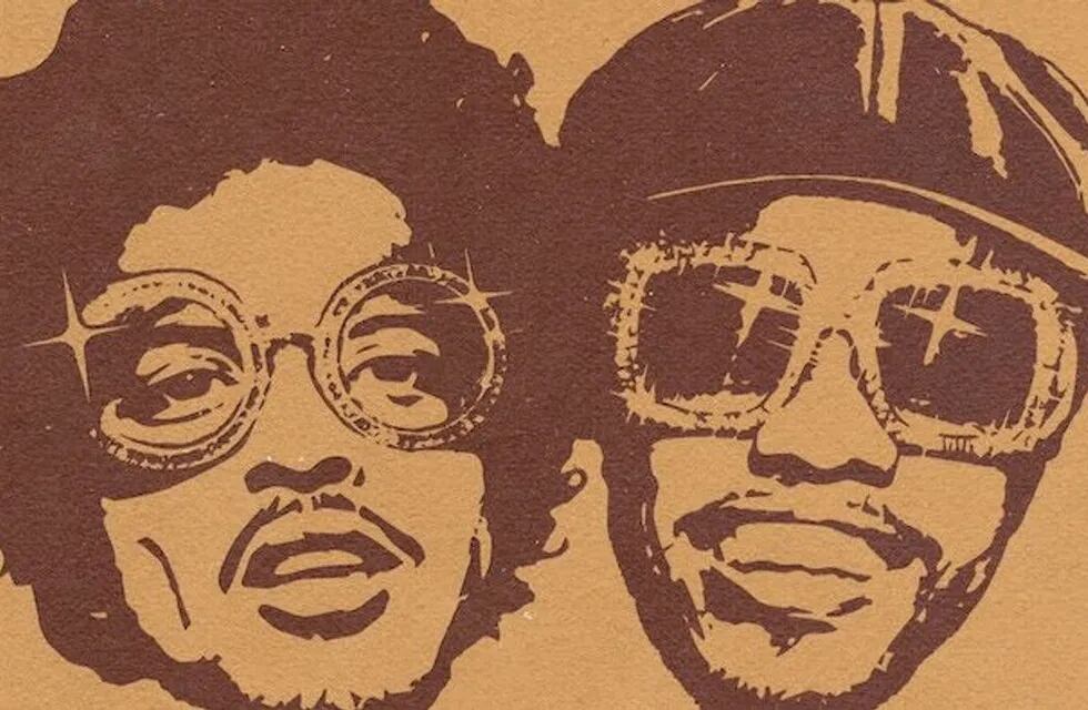 La dupla se unió en su nueva banda Silk Sonic y lanzó un disco a puro soul, digno de los ritmos afro de los '70.
