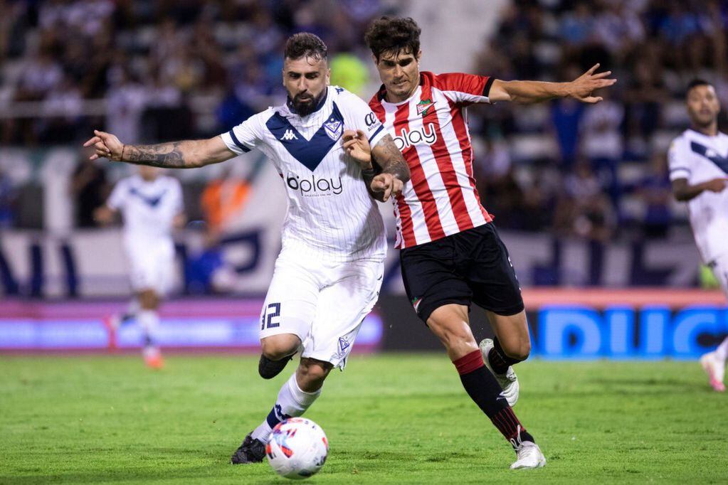 Vélez goleó y se metió en octavos de final de la Copa Libertadores. / Gentileza.