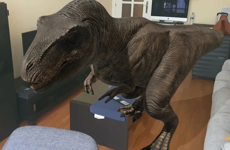 Un Tiranosaurio Rex en un salón. Google ya permite ver 10 especies de dinosaurios mediante realidad aumentada.