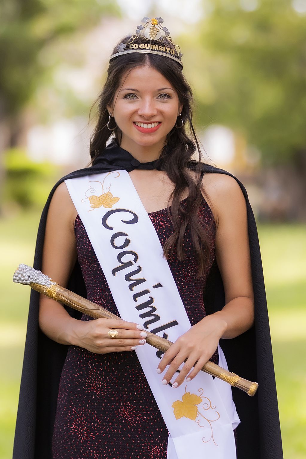 Giuliana Abaca   - Reina de Coquimbito 2024,  20 años, estudiante del Profesorado de Nivel Inicial
