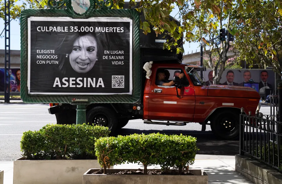 Carteles en contra de Cristina Fernández de Kirchner en la ciudad de Buenos Aires
Foto Clarín