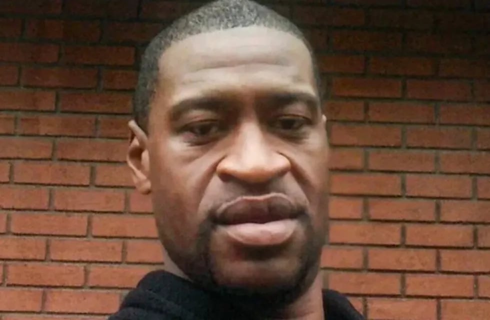 El hombre afroamericano fue asesinado hace más de tres meses en un brutal hecho policíal