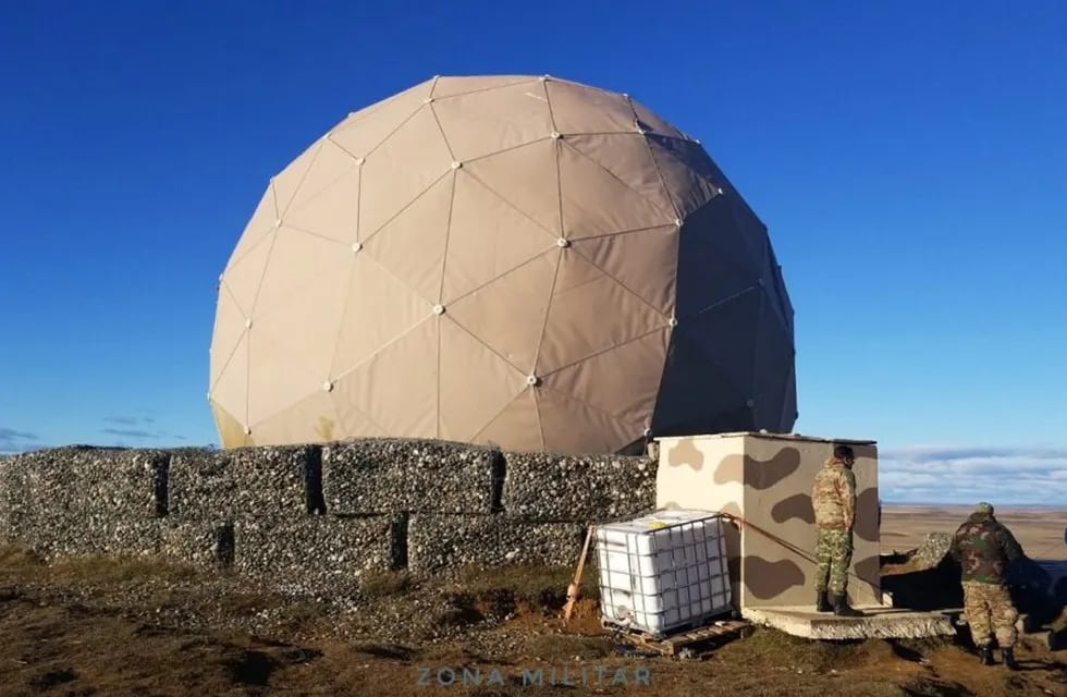 El RPA-170M es un radar táctico de defensa aérea 3D de mediano alcance y de última generación, que opera desde Río Grande, Tierra del Fuego. Foto: Gentileza