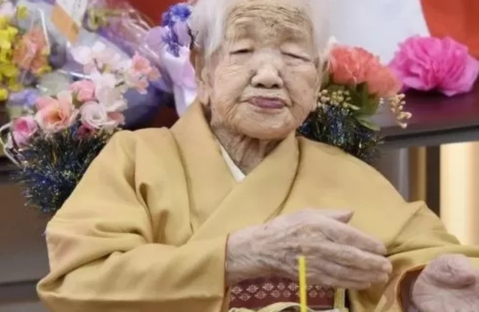 Kane Tanaka cumplió 119 años y se convirtió en la mujer más longeva del mundo y actual decana de la humanidad.