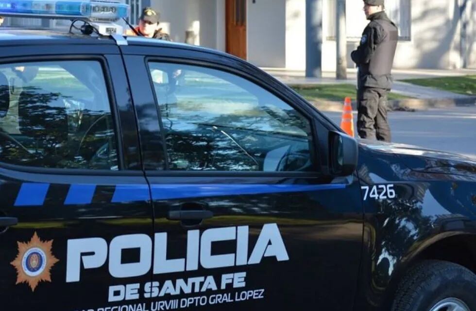 Policía de Santa Fe detiene a hombre que pagaba para torturar a cachorros
