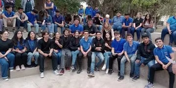 Alumnos de la Escuela "Santa María de Oro"