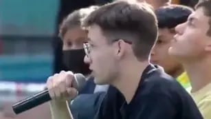 Video: un estudiante chaqueño dio un contundente discurso contra el gobernador Jorge Capitanich y criticó los “baños para adolescentes trans”