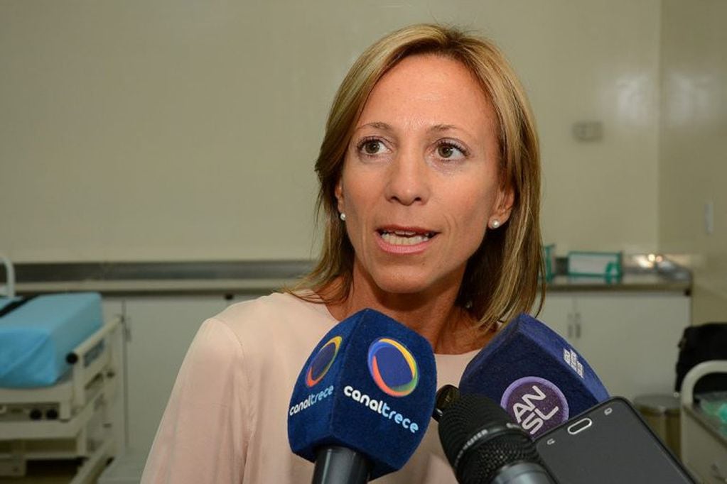 Silvia Sosa, ministra de salud de San Luis dijo que: "personal estratégico que está relacionado con el gobernador".