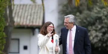 Alberto Fernández, junto a Silvina Batakis. (Presidencia)