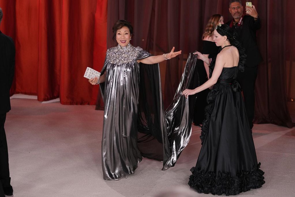 Hollywood (United States), 12/03/2023.- Janet Yang arrives for the 95th annual Academy Awards ceremony at the Dolby Theatre in Hollywood, Los Angeles, California, USA, 12 March 2023. The Oscars are presented for outstanding individual or collective efforts in filmmaking in 24 categories. (Estados Unidos) EFE/EPA/ALLISON DINNER
