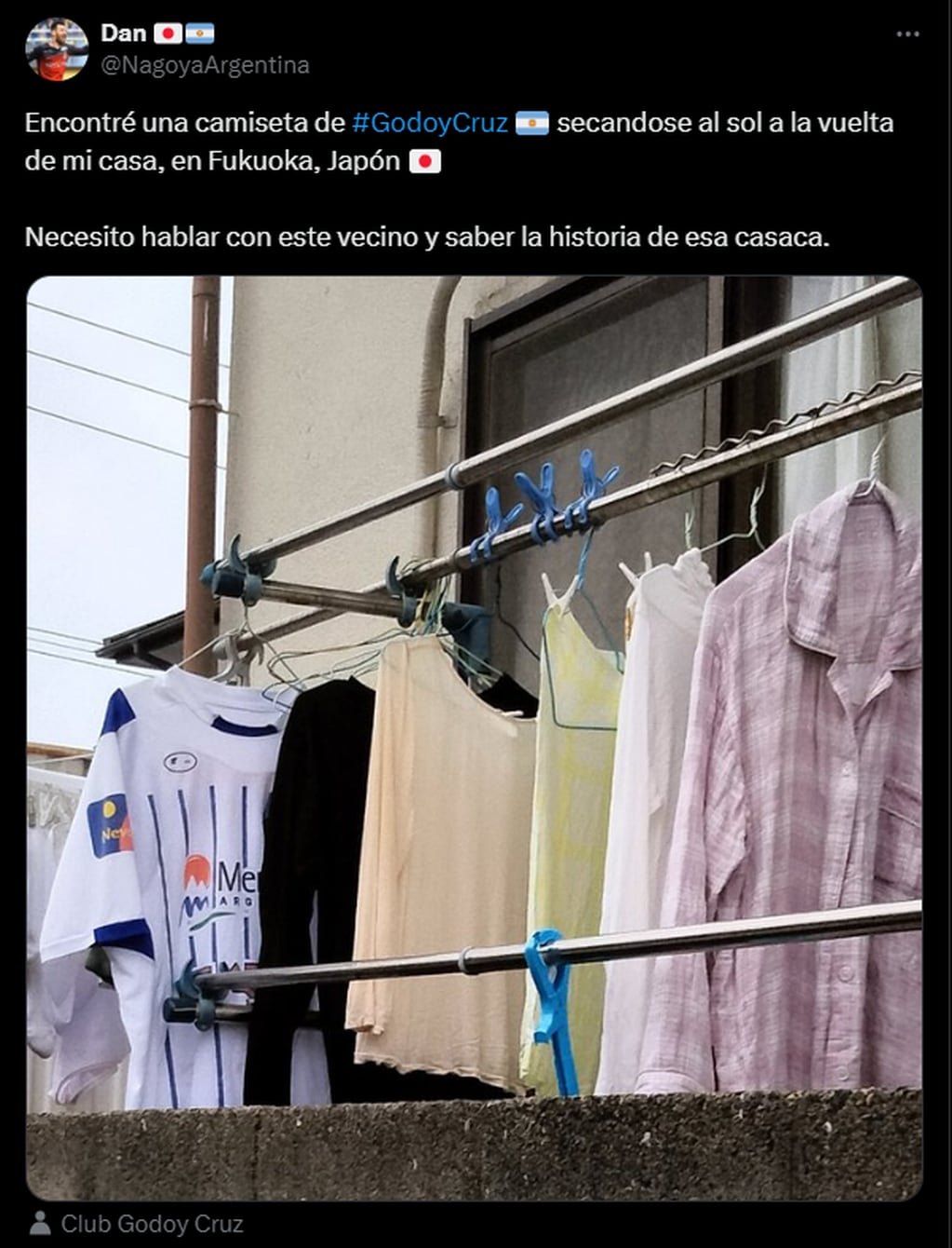 Fin del misterio: Se supo quién es el dueño de la camiseta del Tomba fotografiada en Japón y que es viral. Foto: X @NagoyaArgentina