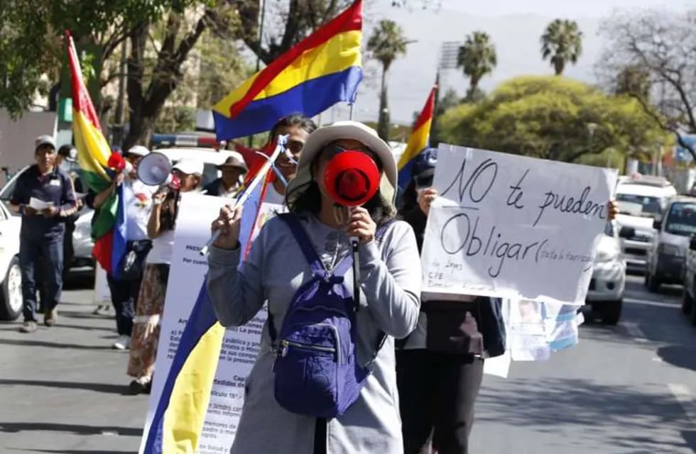 Marchas antivacunas en Bolivia. Foto: APG. Gentileza / El Deber