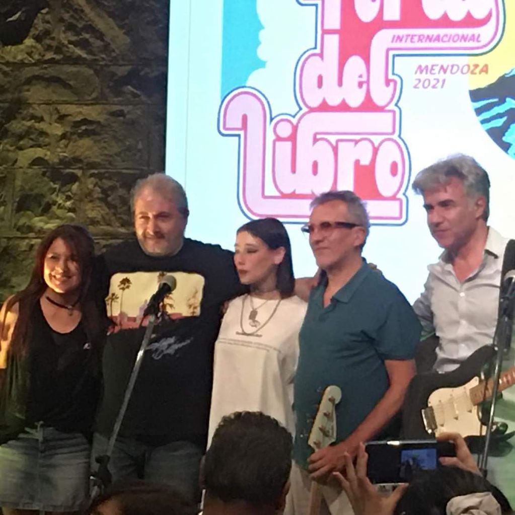 Gaby Vedder, Mario Araniti, Francisca Embrioni, Marciano, Fernando Abdala en la Feria del Libro