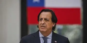 Renunció el ministro del interior de Chile