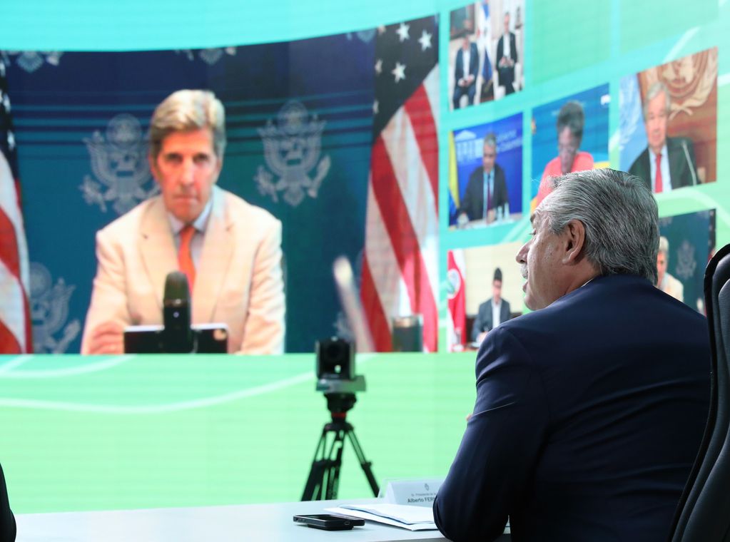Cumbre cambio climatico 
Alberto Fernández 
Kerry eeuu
Foto presidencia