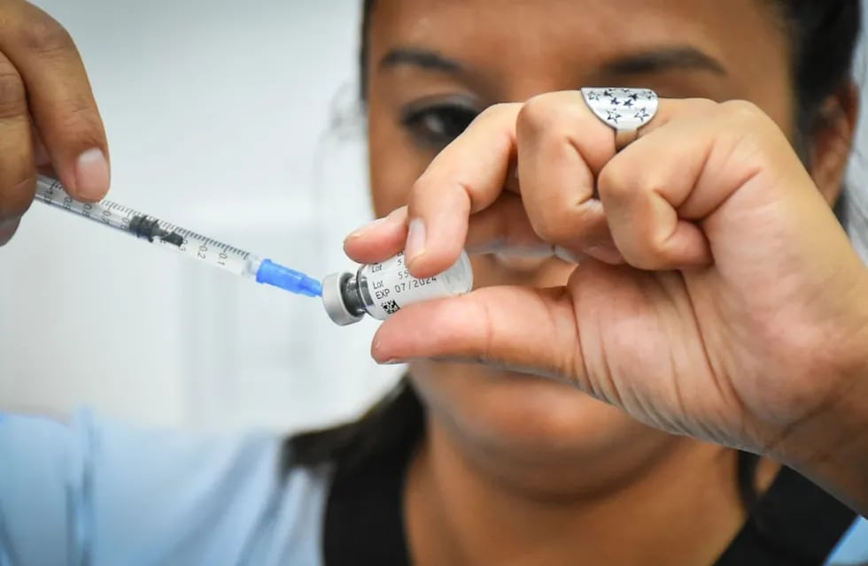 La provincia de Salta ya vacuna contra el dengue. (Prensa Gobierno de Salta)