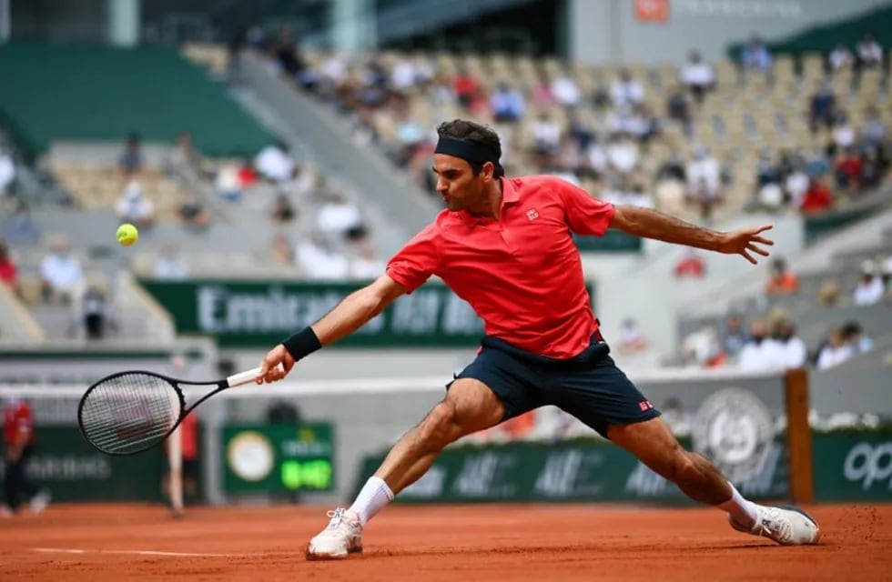 Arte puro. Roger Federer y una devolución fantástica.