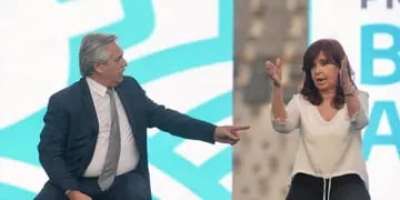 Alberto Fernández y Cristina Fernández de Kirchner, en La Plata, la semana pasada. (La Voz)