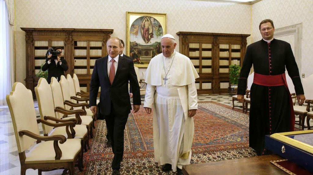 Finalmente Putin se abre al diálogo con el papa Francisco.