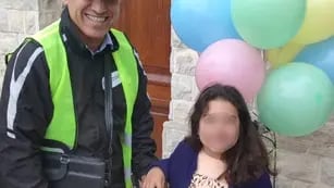 Quién es el juez que se disfraza para avisarles a los niños y niñas que han sido adoptados en Argentina. Foto: Gentileza Claudio Mazuqui