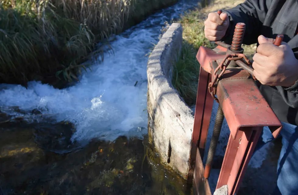 El departamento General de Irrigación se hará cargo de los pozos de riego de las fincas, si no se utilizan para el regadío.