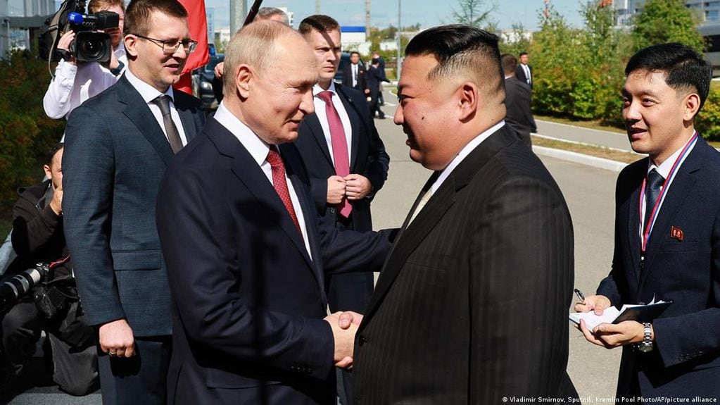 El presidente ruso recibe al líder norcoreano esta mañana para celebrar una cumbre bilateral.