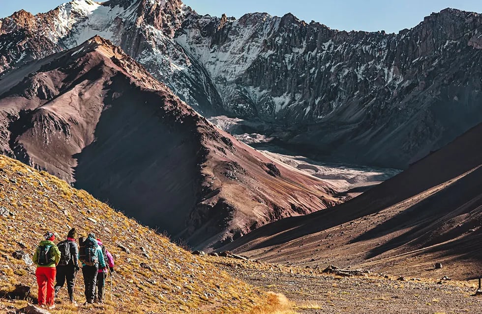 Quebrada de Matienzo, una caminata por los cerros que limitan con Chile