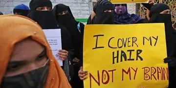 Protestas por el uso del hiyab