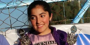 La sanrafaelina Sofía Barrera tenía 13 años. Fue operada cinco veces de un tumor en su cabeza. Esta mañana falleció en el hospital Notti.